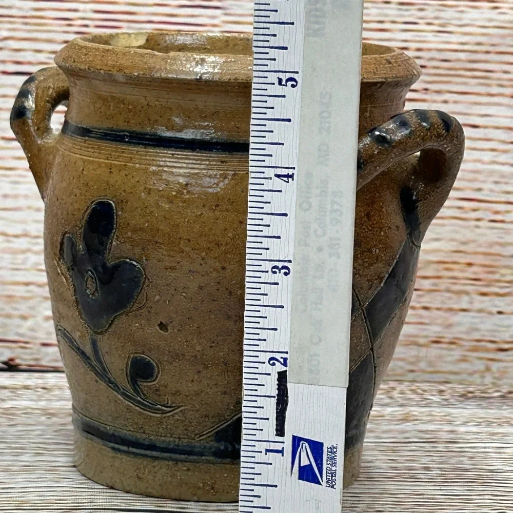 Handcrafted Salt‎ Glazed Stoneware Crock Cobalt Blue Floral Small 4.5 inch Jar